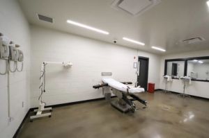 Empty bed in the Indiana death chamber at the Indiana State Prison