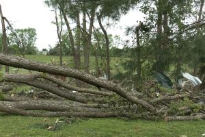 house tornado damage